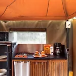 Camping Wecamp Pirineos 2*