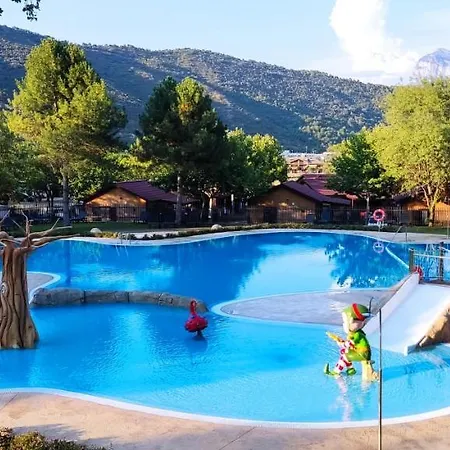 Campsite Wecamp Pirineos 2*