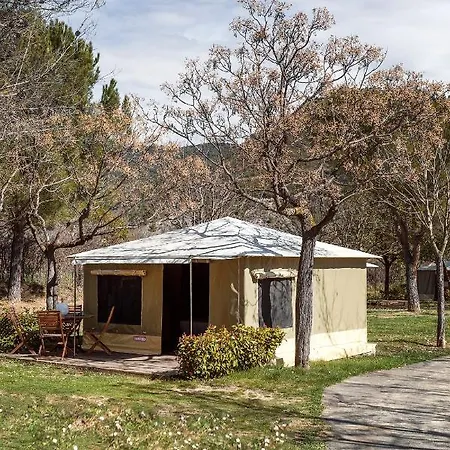 Wecamp Pirineos 캠프장 2*